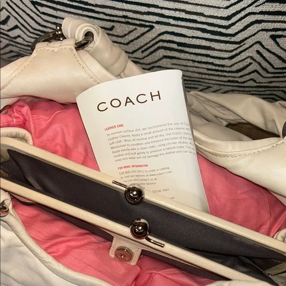 Coach White Leather Bag NWT - Picture 8 of 15